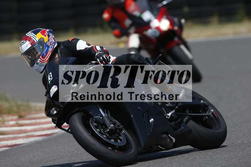 Archiv-2023/28 05.06.2023 Moto Club Anneau du Rhin/blanc-novice/3